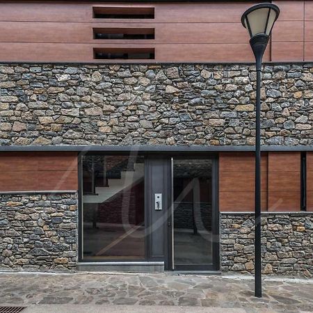 Aneu By Seamount Rentals Valencia D'Aneu Экстерьер фото