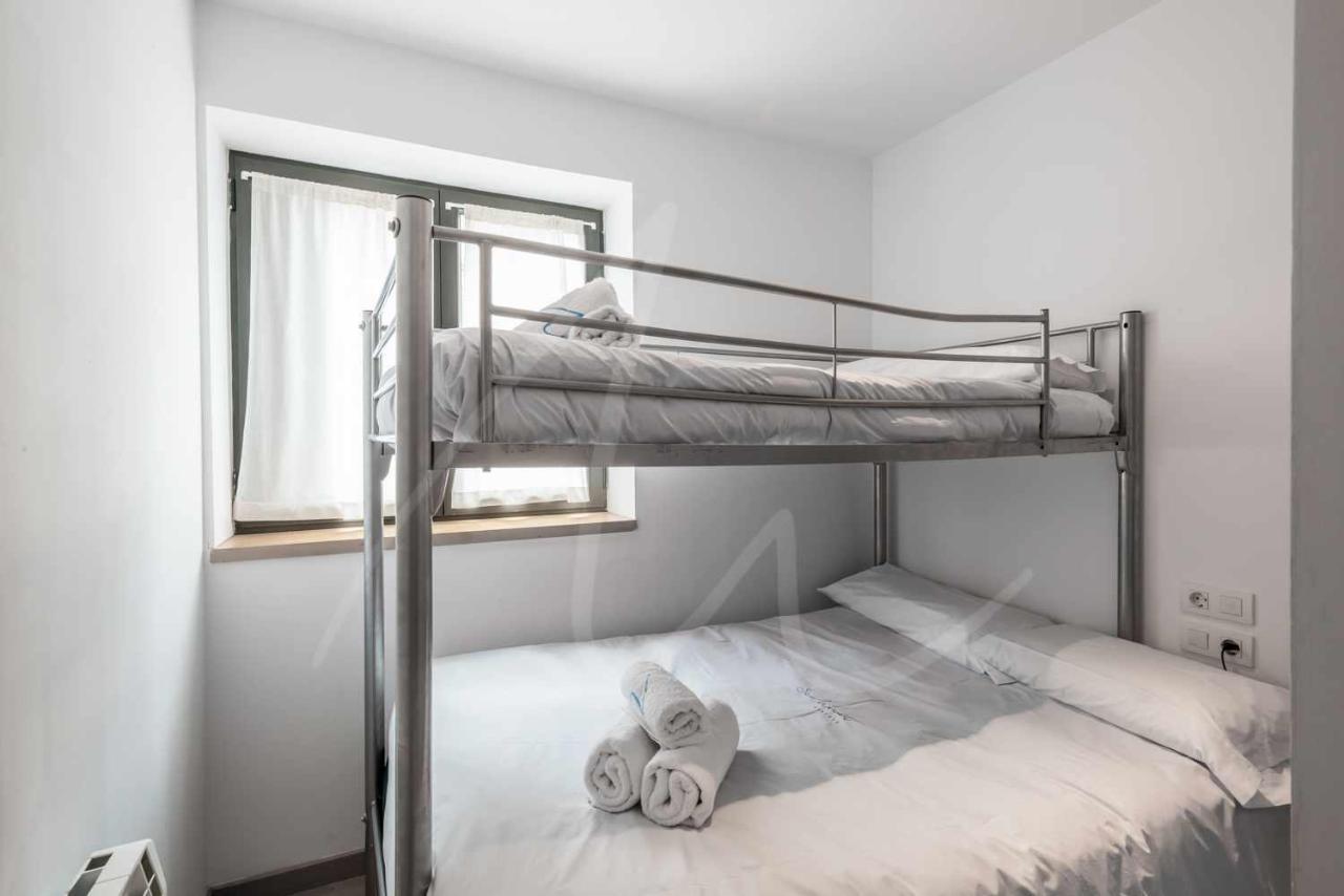 Aneu By Seamount Rentals Valencia D'Aneu Экстерьер фото
